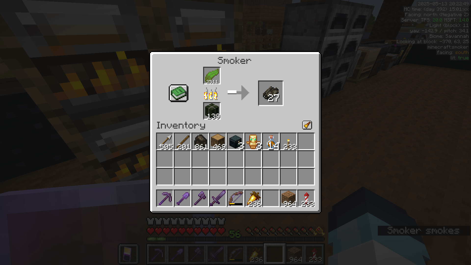 A stack of 2,511 kelp items cooking in a smoker. Another three lit smokers are visible behind the GUI.