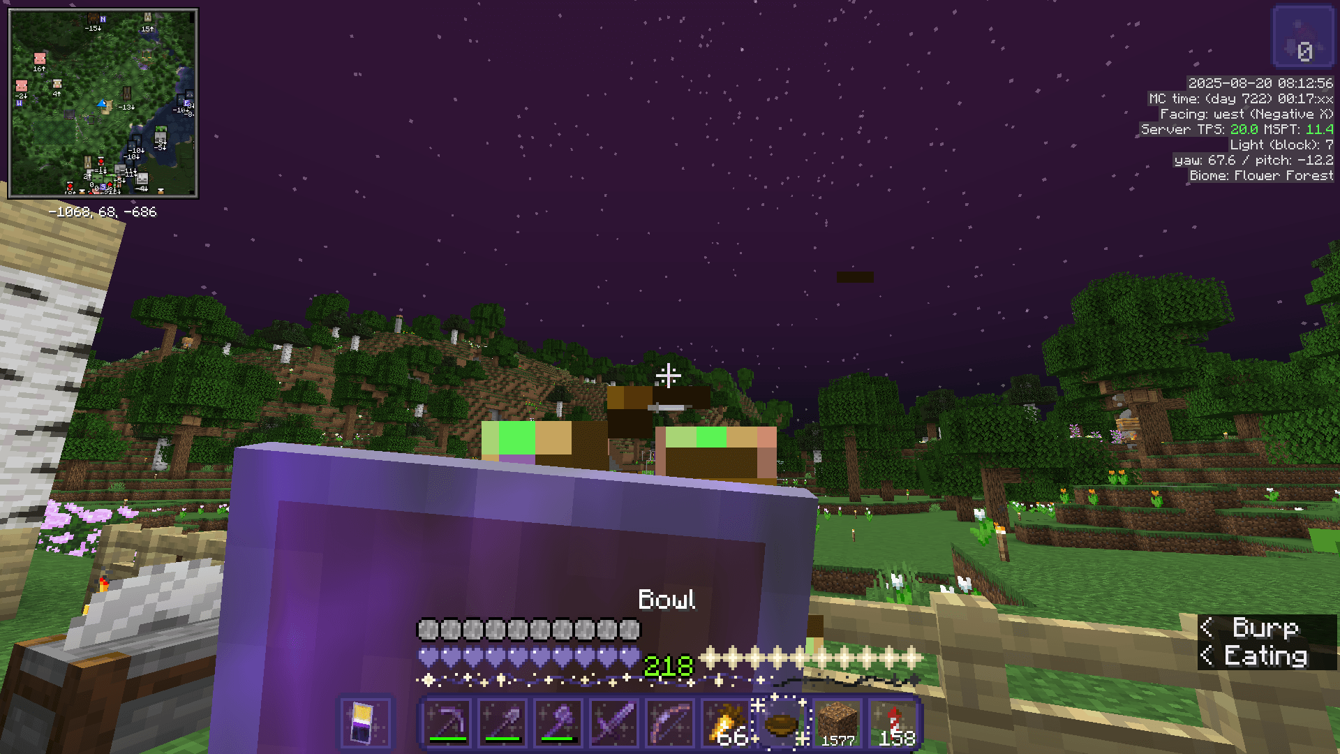 Eating a suspicious stew to receive the Saturation effect, as shown by an icon in the upper right corner. Unfortunately, only a single bowl has been placed in the inventory.